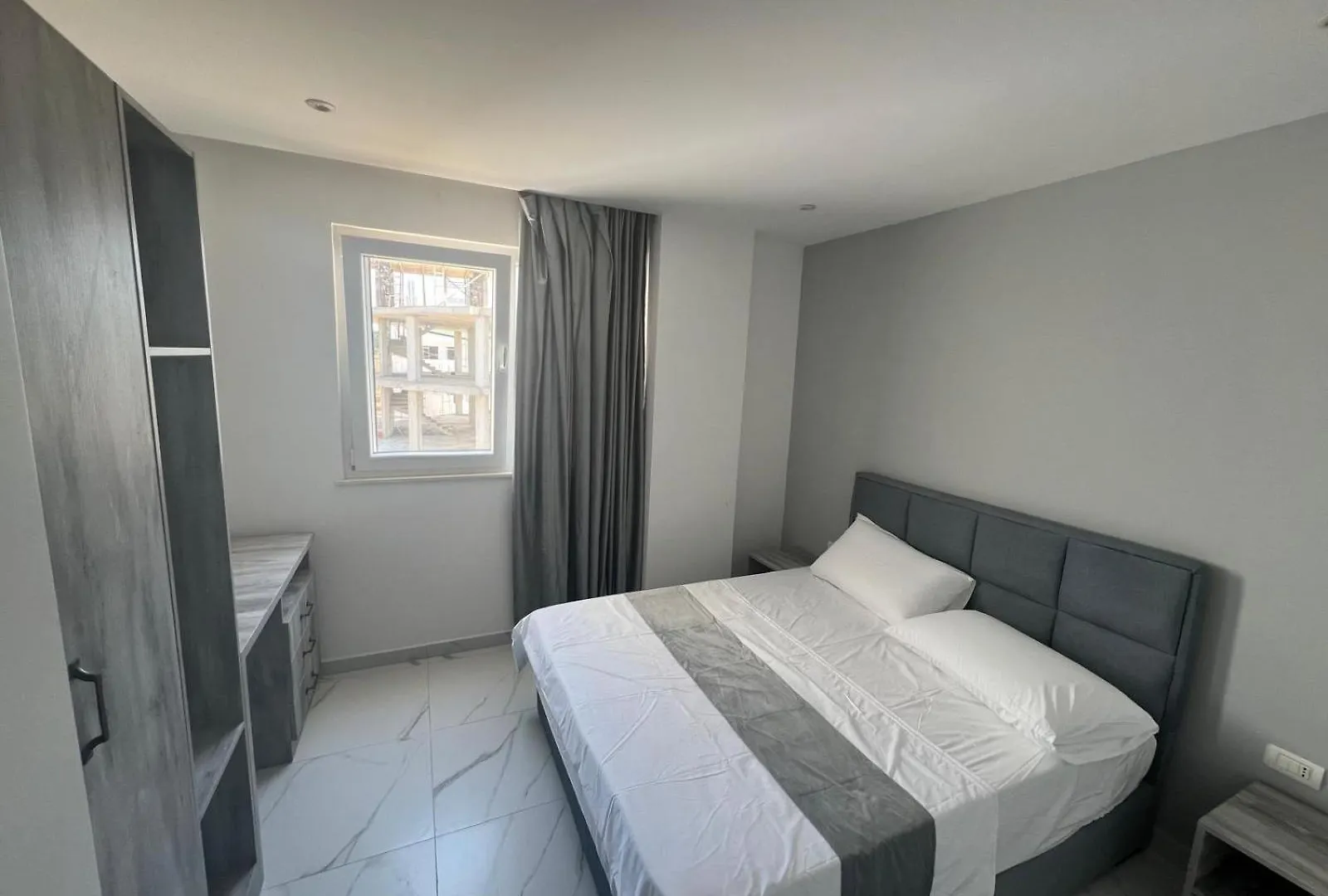 Suli Beach Apartments Tale 0*,