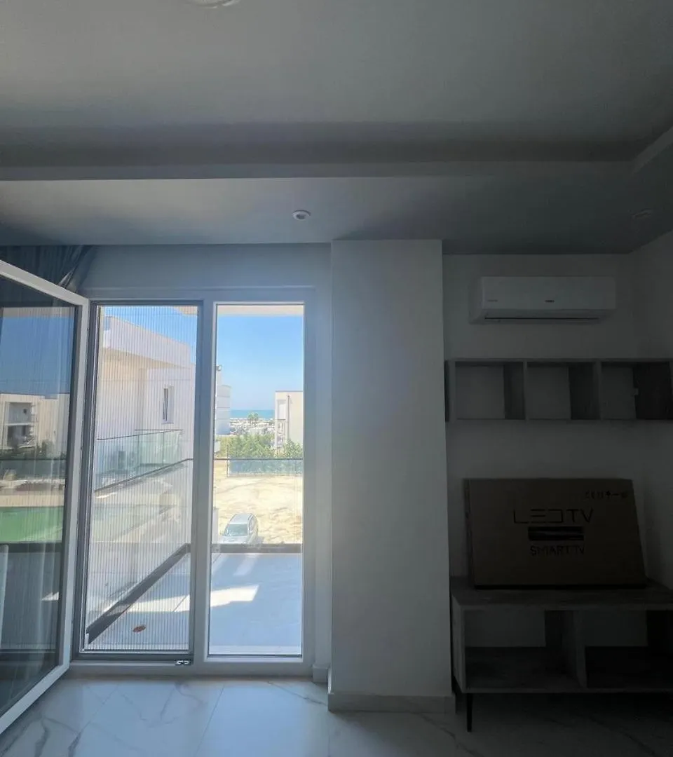 Suli Beach Apartments Tale