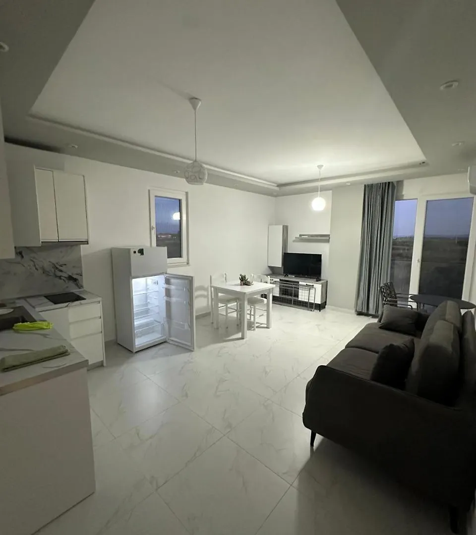 Suli Beach Apartments Tale