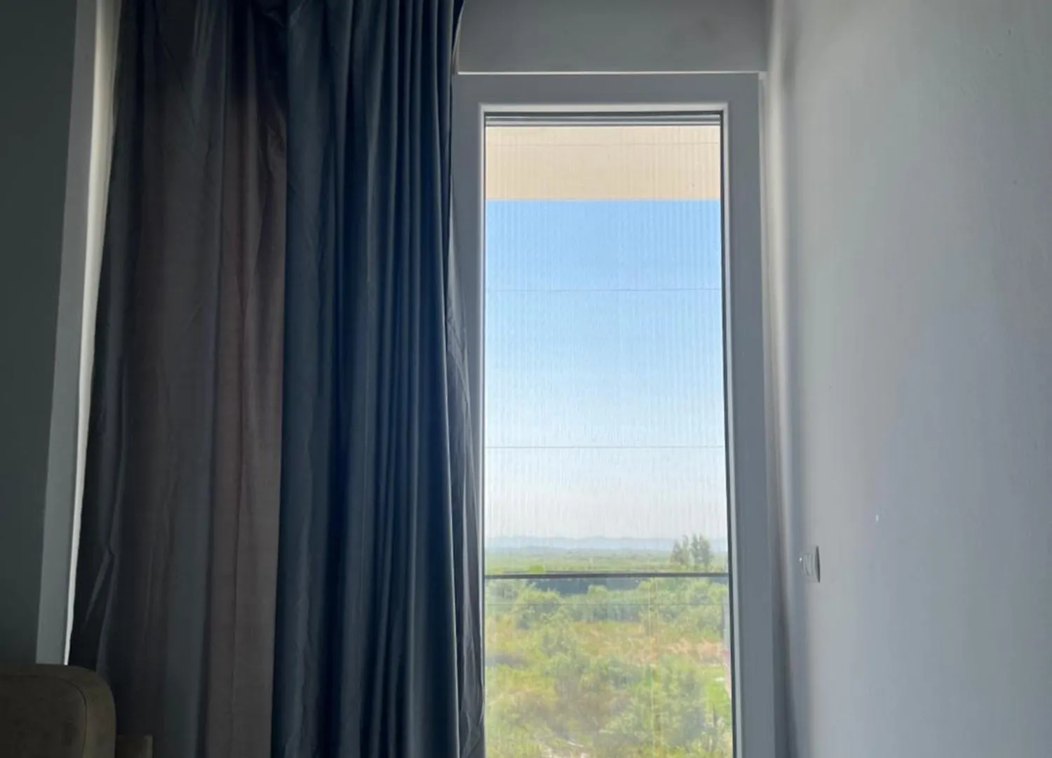 Suli Beach Apartments Tale